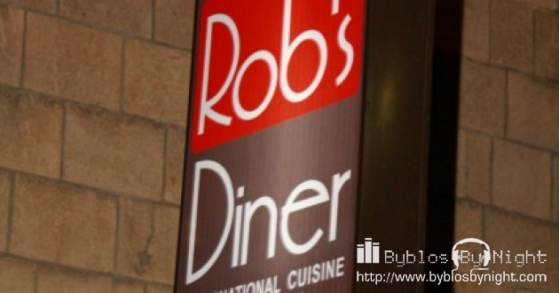 Saturday night at Rob's Diner